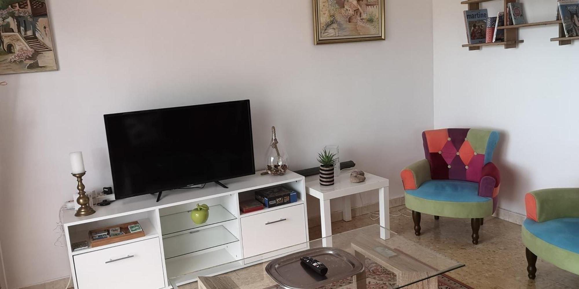 Appartement Dans Villa Avec Piscine Et Jardin Marguerittes Extérieur photo