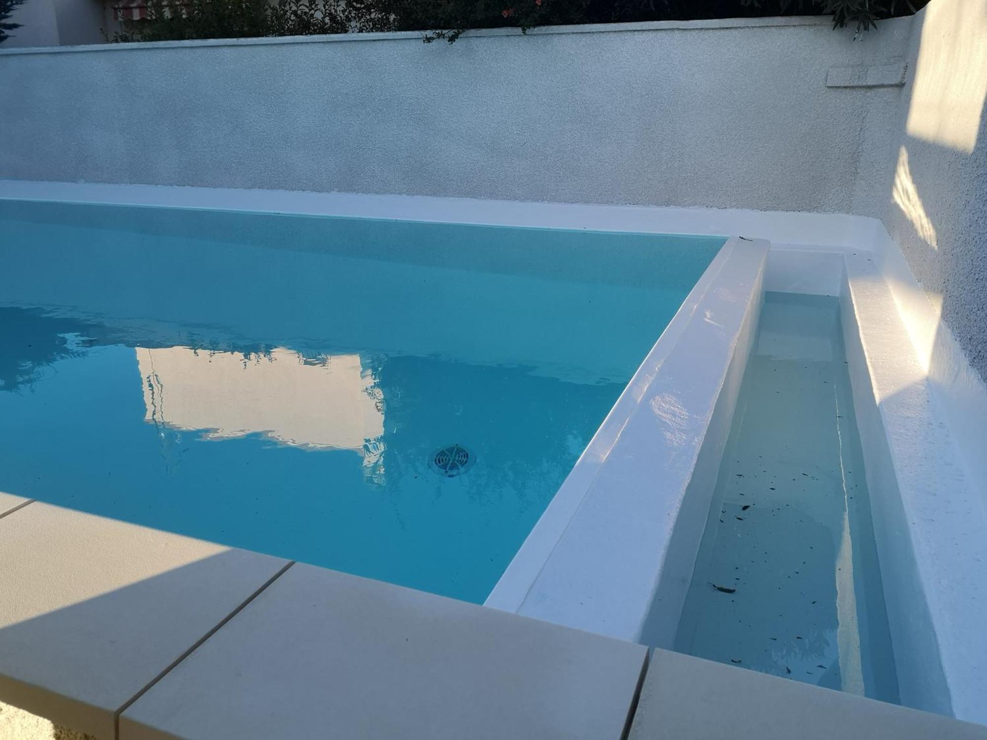 Appartement Dans Villa Avec Piscine Et Jardin Marguerittes Extérieur photo