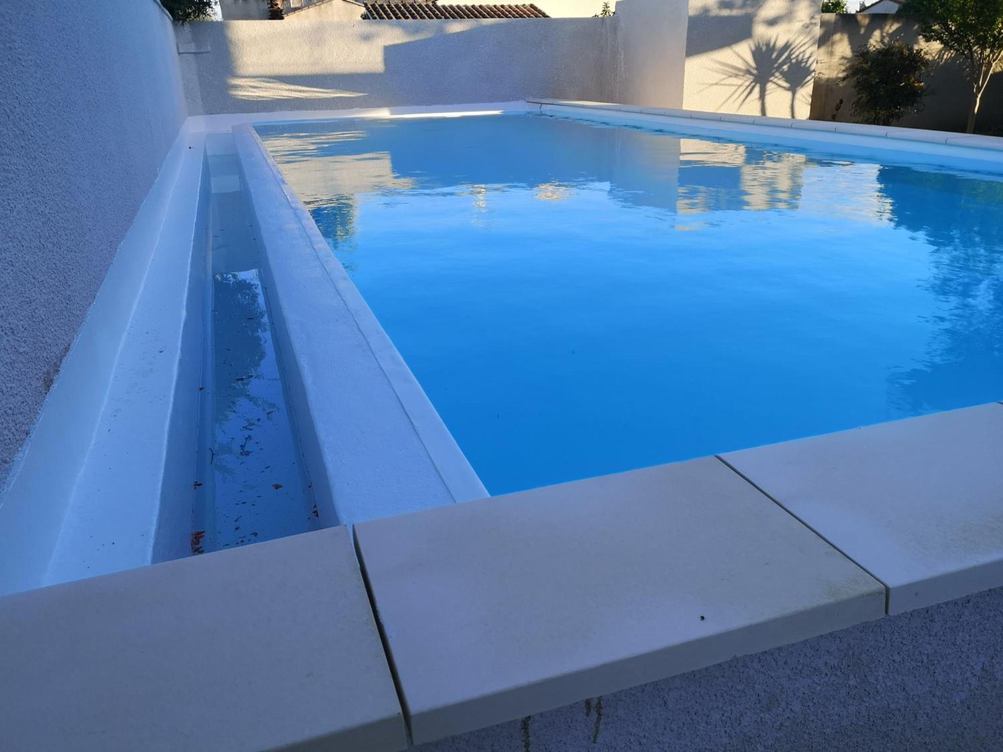 Appartement Dans Villa Avec Piscine Et Jardin Marguerittes Extérieur photo
